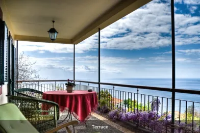 Habitación privada muy luminosa en Madeira