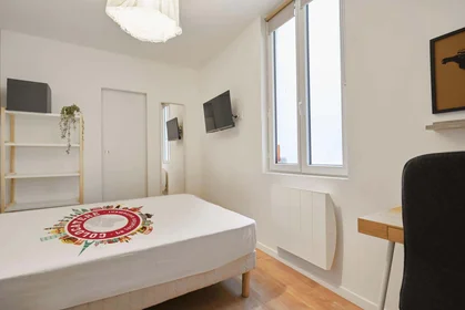 Habitación privada en 9 Rue Martin Munier, 54000 Nancy, France, imagen 1 de 20