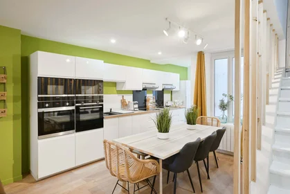 Habitación privada en 9 Rue Martin Munier, 54000 Nancy, France, imagen 15 de 25