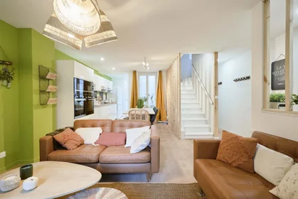 Habitación privada en 9 Rue Martin Munier, 54000 Nancy, France, imagen 19 de 25