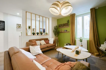 Habitación privada en 9 Rue Martin Munier, 54000 Nancy, France, imagen 21 de 25