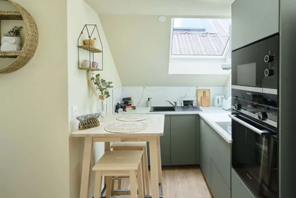 Quarto privado em 53 Rue des Moissons, 51100 Reims, France, imagem 18 de 22