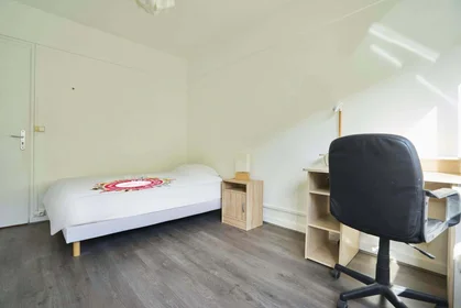 Privatzimmer in der 1 Rue Cardinal Suhard, 51100 Reims, France, bild 1 von 10