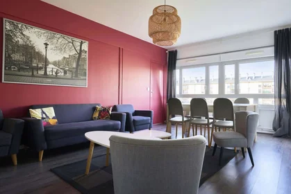 Quarto privado em 1 Rue Cardinal Suhard, 51100 Reims, France, imagem 5 de 13