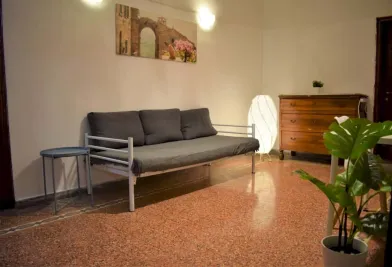 Chambre à louer dans un appartement en colocation à Florence