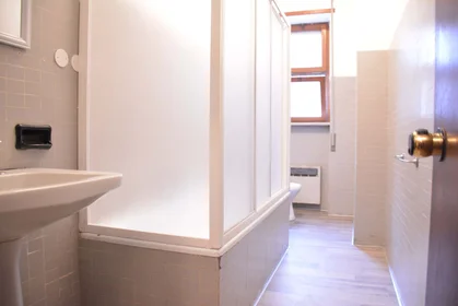 Quarto privado em Via Tigellio, 20, 09123 Cagliari CA, Italy, imagem 14 de 14