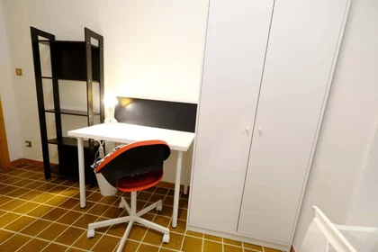 Quarto privado em Via Torino, 8, 07100 Sassari SS, Italy, imagem 1 de 29