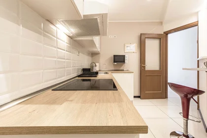 Quarto privado em Via Michele Coppino, snc, 07100 Sassari SS, Italia, imagem 9 de 16