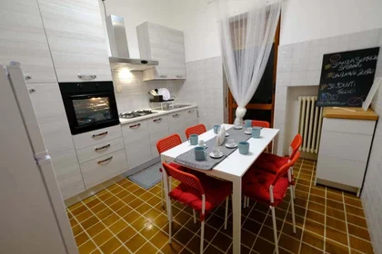 Quarto privado em Via Torino, 8, 07100 Sassari SS, Italy, imagem 9 de 28