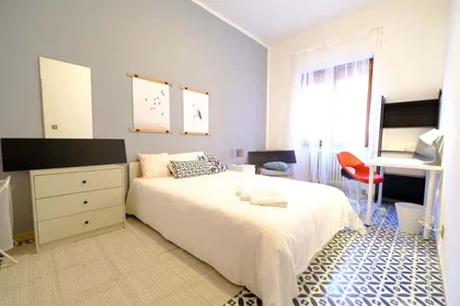 Quarto privado em Via Torino, 8, 07100 Sassari SS, Italy, imagem 6 de 27