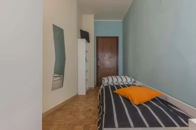 Zimmer mit Doppelbett zu vermieten Pisa