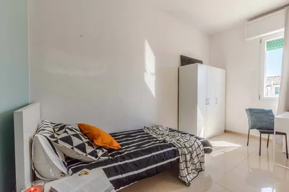 Stanza privata in Via di Gagno, 48, 56123 Pisa PI, Italy, immagine 1 di 11