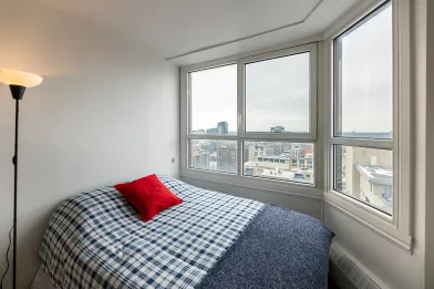 Quarto para alugar num apartamento partilhado em Montreal