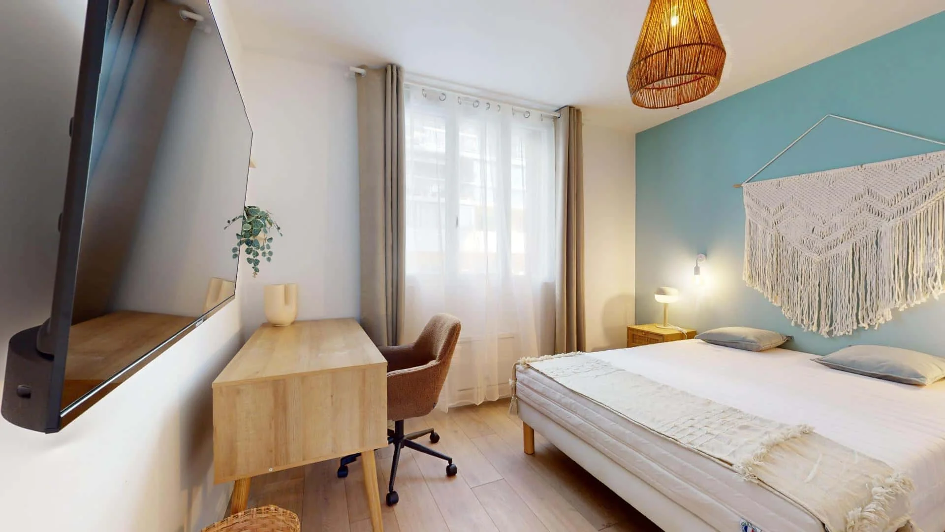Quarto de estudante económico com localização conveniente em