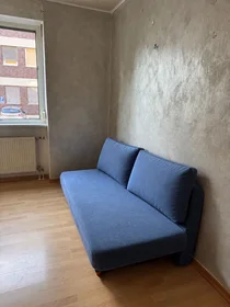 Entire apartment at Belfortstraße, image 7 of 18