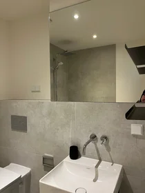 Habitación privada en Geschwister-Scholl-Straße, imagen 18 de 26