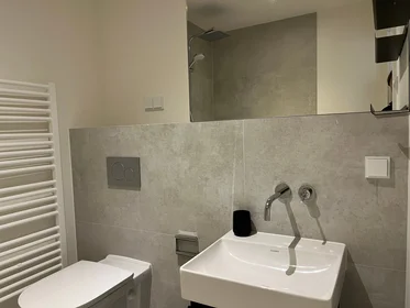 Habitación privada en Geschwister-Scholl-Straße, imagen 19 de 26
