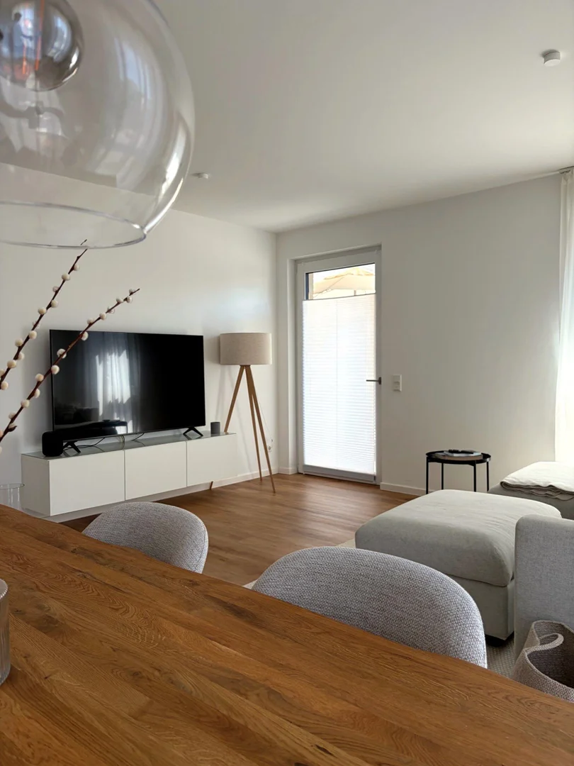 Habitación estudiantil económica cerca del campus en 