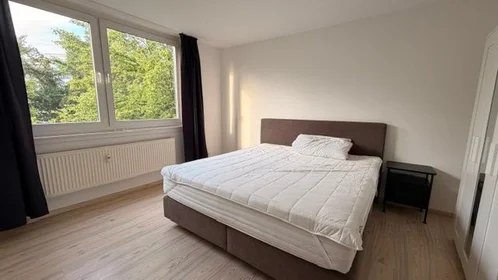 Gesamte Unterkunft in der Giselbertstraße, 1, bild 4 von 10