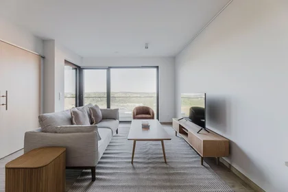 Habitación privada barata en {area}