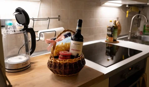 Apartamento inteiro em Via Privata Tirso, imagem 4 de 20