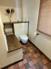 Prywatny pokój Zur Hohle, obraz 10 25