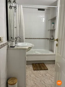 Habitación privada en Av. de Coímbra, Santiago de Compostela, 15704 Santiago de Compostela, La Coruña, España, imagen 4 de 4