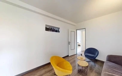 Habitación privada en Square des Hautes Chalais, Bréquigny, imagen 7 de 10