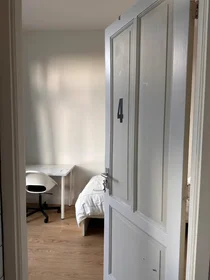 Quarto privado em Pletterijstraat, Stationsbuurt, imagem 2 de 10