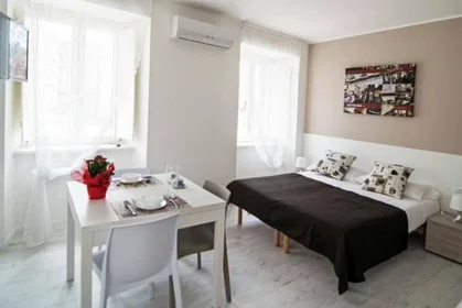 Logement entier à Piazza Carlo Goldoni, , image 1 de 5