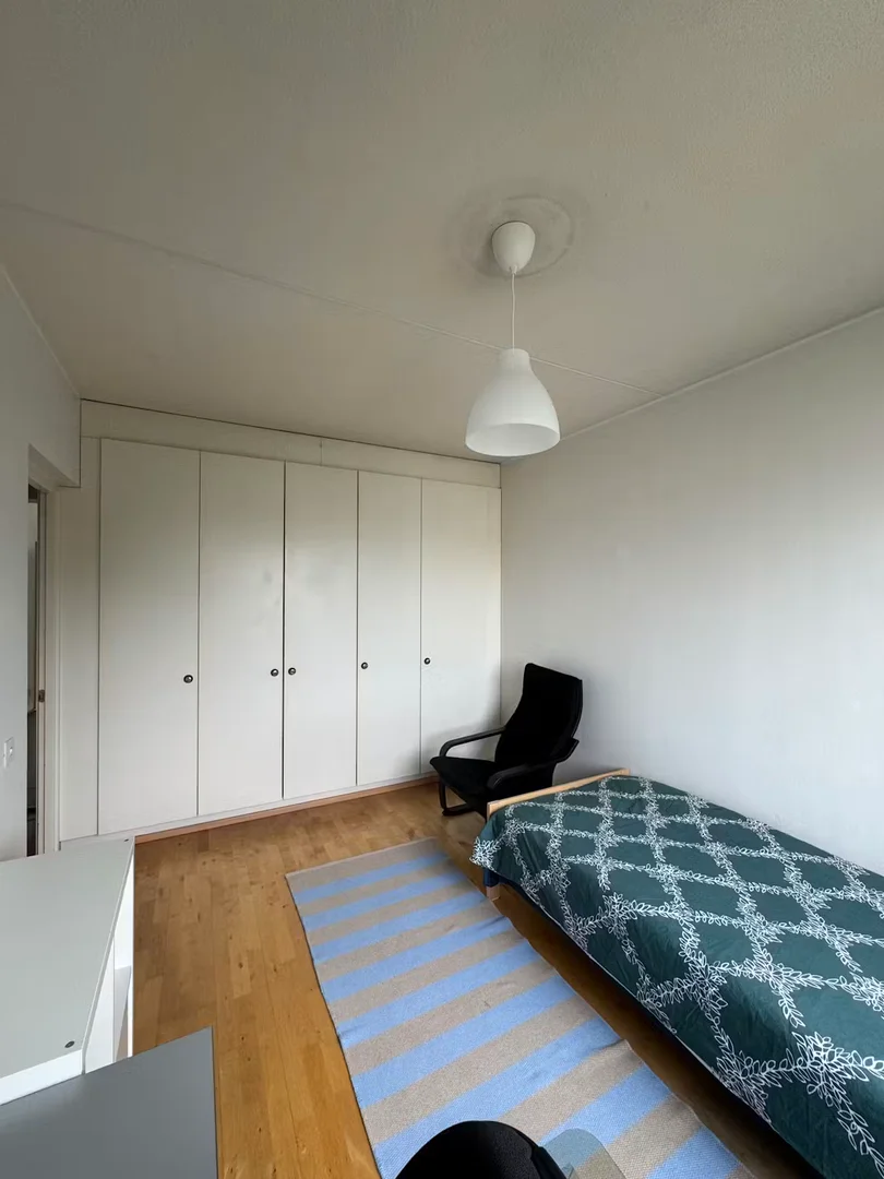 Habitación estudiantil económica con ubicación conveniente en 