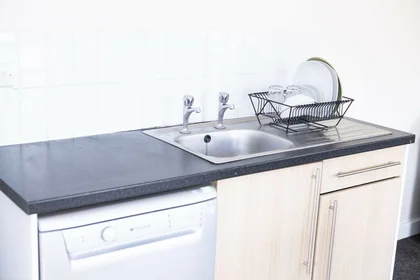 Privatzimmer im Wohnheim in der 43 Woodgate, Loughborough LE11 2TZ, United Kingdom, bild 15 von 32