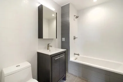整套公寓 在住宅内 在 951 Madison Street,  7D, Bushwick, Brooklyn, NY, 11221, 16的图像16
