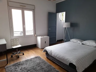 Private room at Dijon, 21000, image 1 of 10