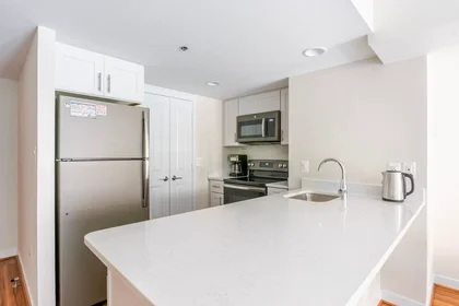 Logement entier à Clarendon Boulevard, Courthouse, image 8 de 10