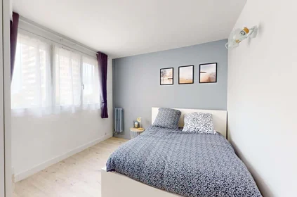 Habitación privada en 1 Rue Clément V, 45000 Orléans, France, imagen 3 de 21