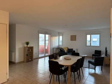 Quarto privado em Poitiers, 86000, imagem 1 de 4