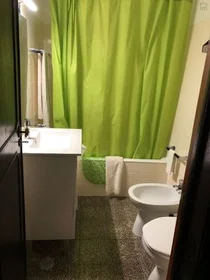 Chambre privée à Estoril - R. Dr. António Martins, image 11 de 28
