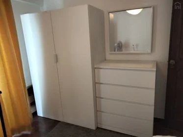 Chambre privée à Estoril - R. Dr. António Martins, image 10 de 28