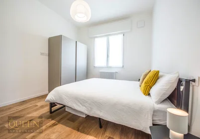 Appartamento intero in Via Vincenzo Vela, San Vitale, immagine 3 di 10
