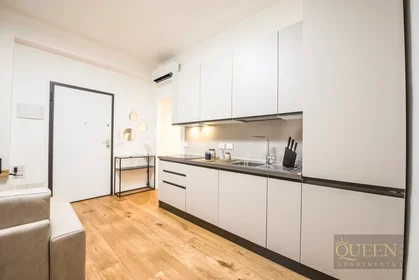 Appartamento intero in Via Vincenzo Vela, San Vitale, immagine 8 di 10