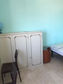 Habitación privada en Via Piave, Cappuccini, imagen 6 de 10