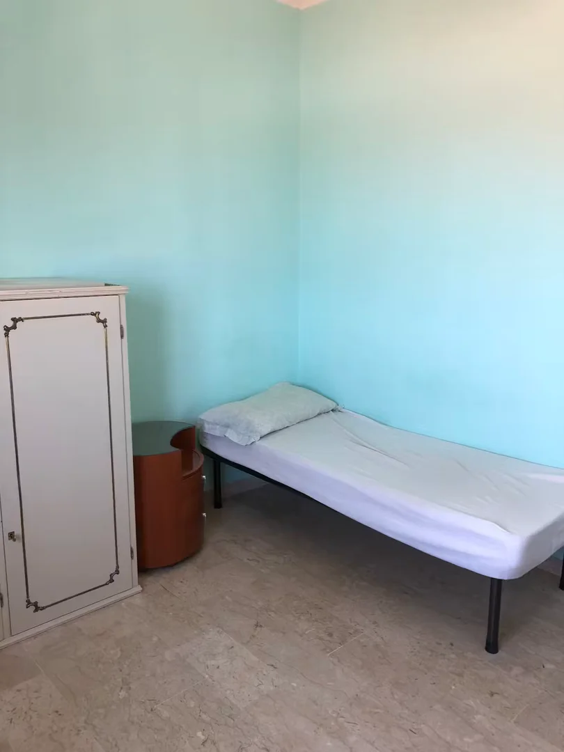 Quarto de estudante funcional perfeito para estudar em 