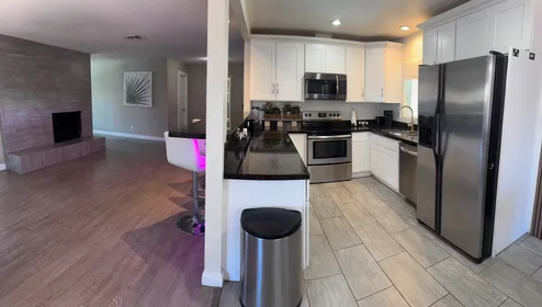 Apartamento inteiro em Fortune Avenue, Twin Lakes, imagem 8 de 10