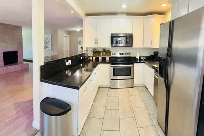 Apartamento inteiro em Fortune Avenue, Twin Lakes, imagem 10 de 10