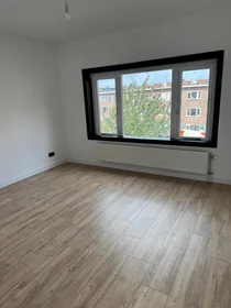 Entire place at Ambonstraat, image 1 of 5
