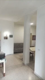 Özel oda konumu Via Luigi Maggiulli, , 6 10 görüntüsü