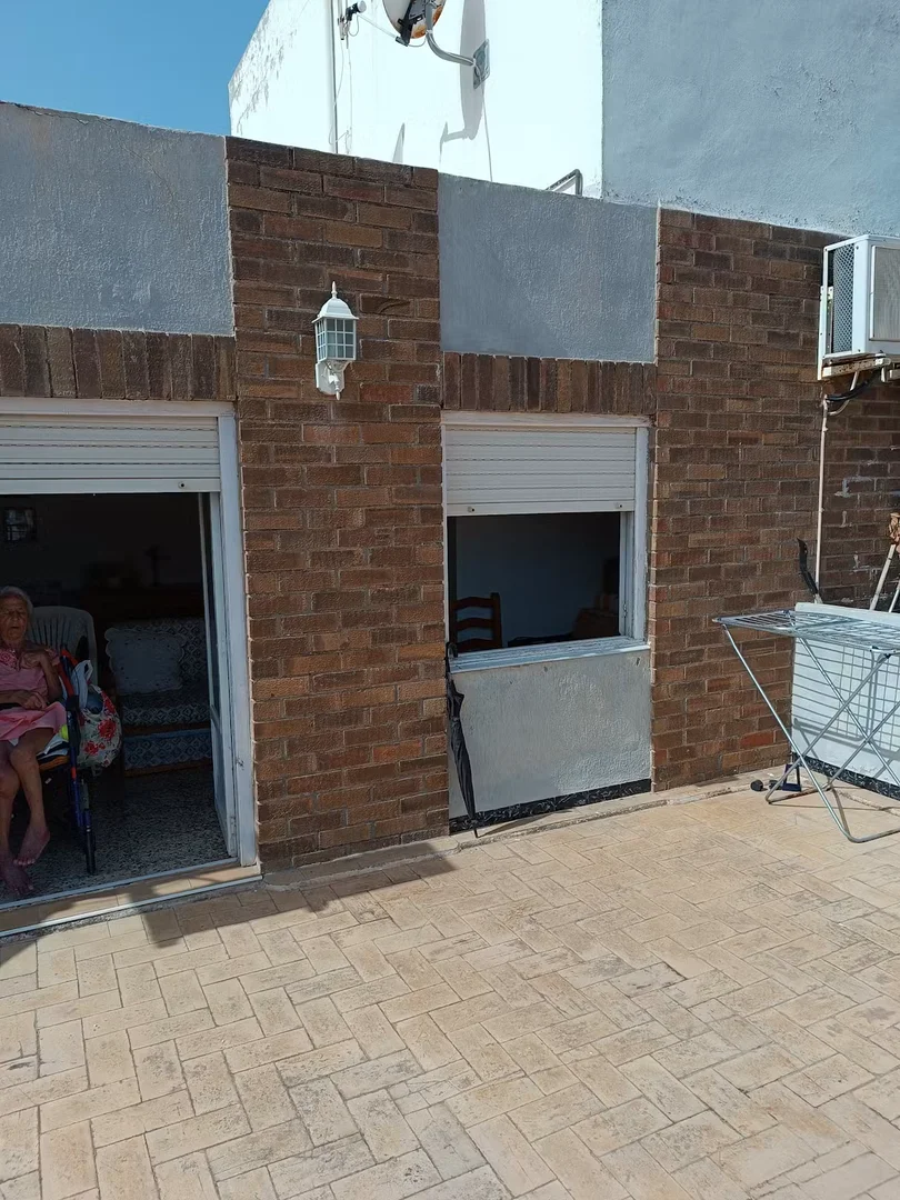 Avinguda del Carrer de la Mar,