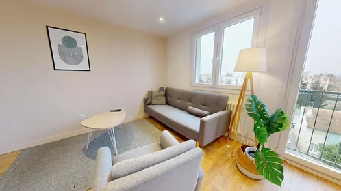 Özel oda konumu Rue Anatole France, Vaulx En Velin Village, 9 10 görüntüsü