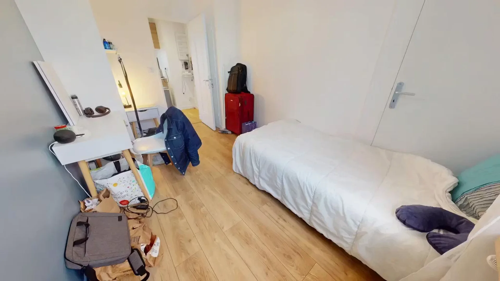 Chambre d'étudiant bon marché à proximité du campus dans 